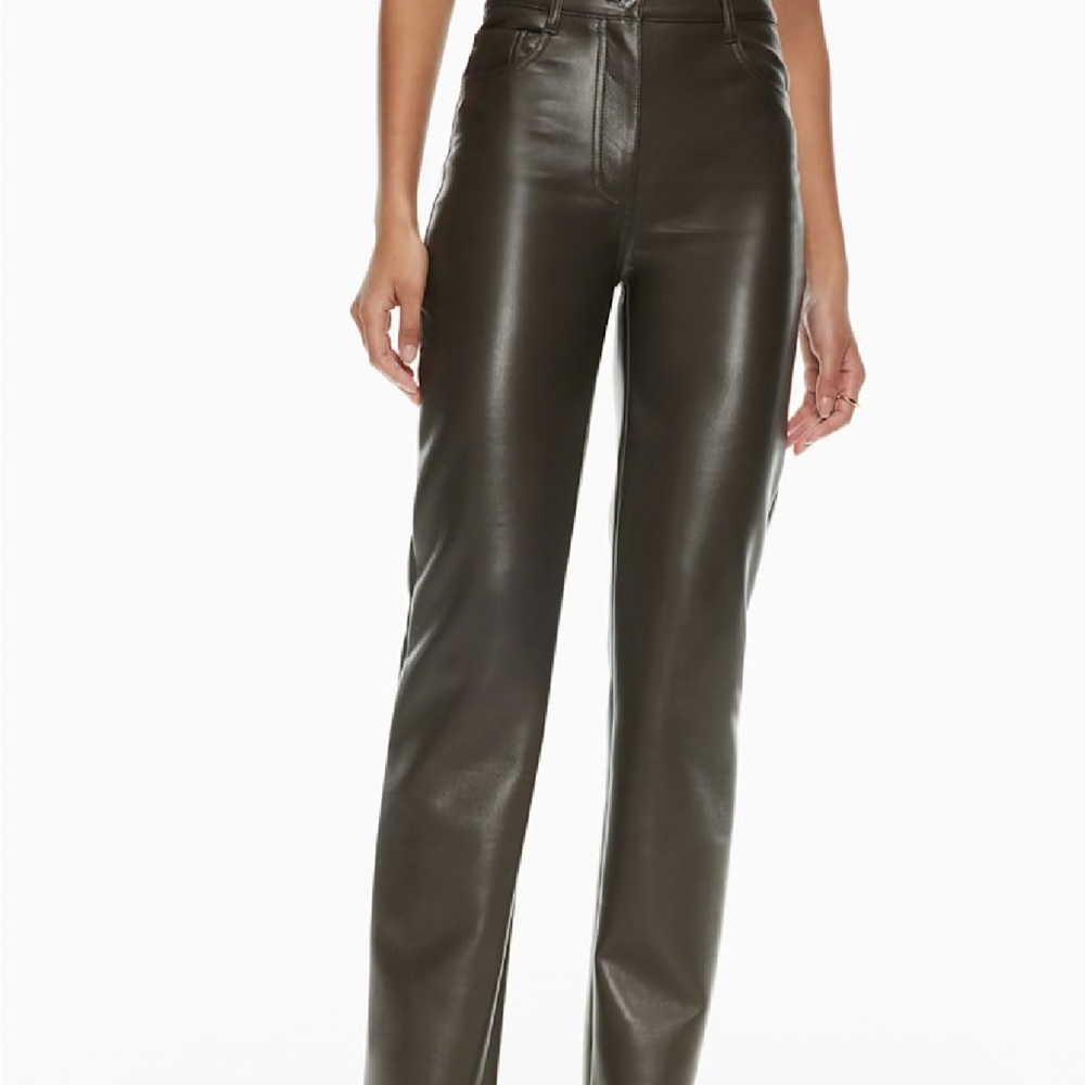 Wilfred Grey Melina Pant
High-waisted Vegan Leather